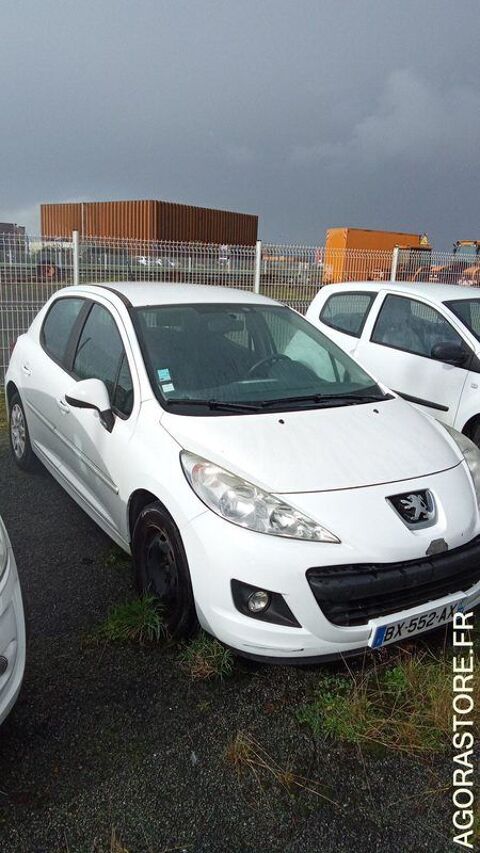 Peugeot 207 VF3WC8HR0BT085440 2011 occasion Montreuil 93100