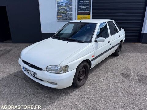 Ford Escort WF0AXXWPAAWS38409 1998 occasion Feurs 93100