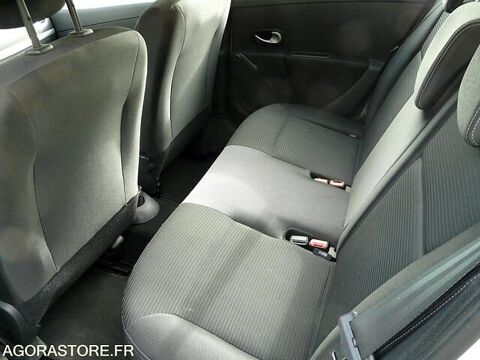 Clio VF1BR2HAH46923977 occasion 93100 Limoges
