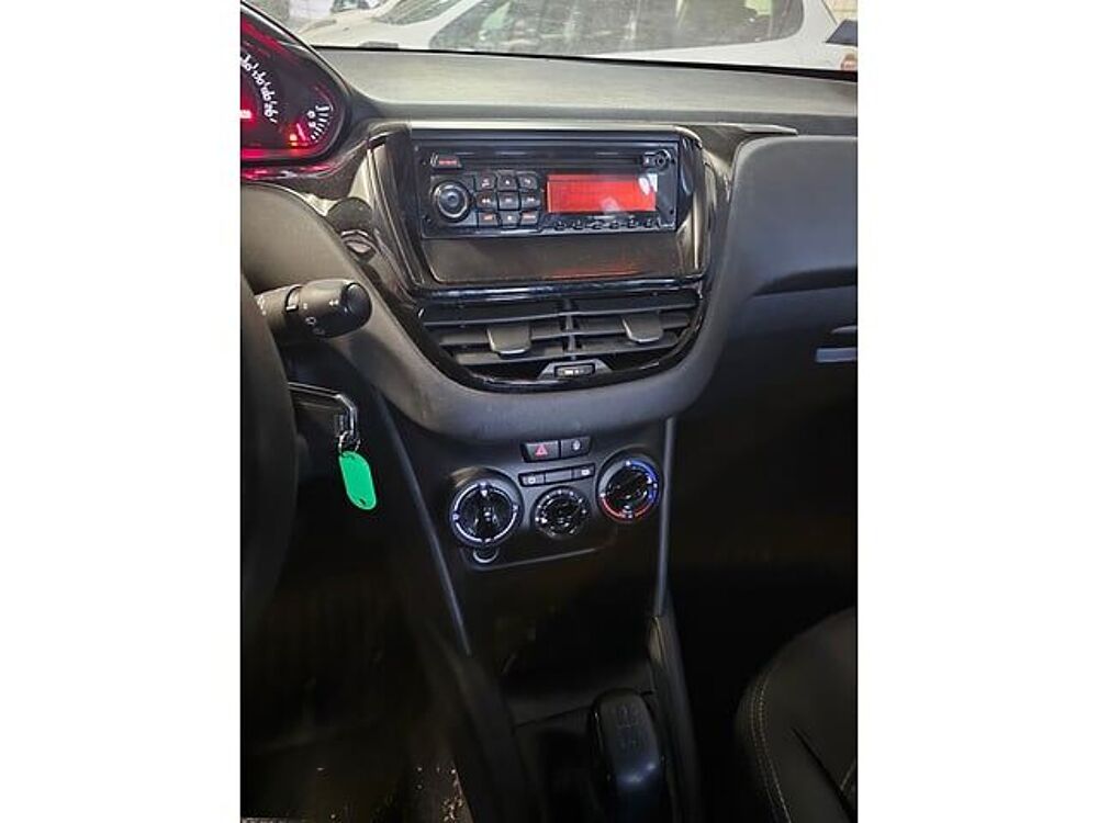 208 VF3CCZMZ0ET179305 occasion 93100 Saint-Denis