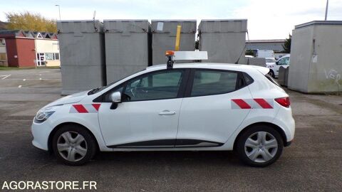 Renault Clio VF15R5A0H52691931 2015 occasion Rouen 93100