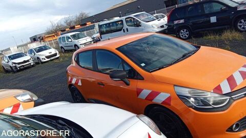 Renault Clio VF15RJL0H51521738 2014 occasion Montreuil 93100