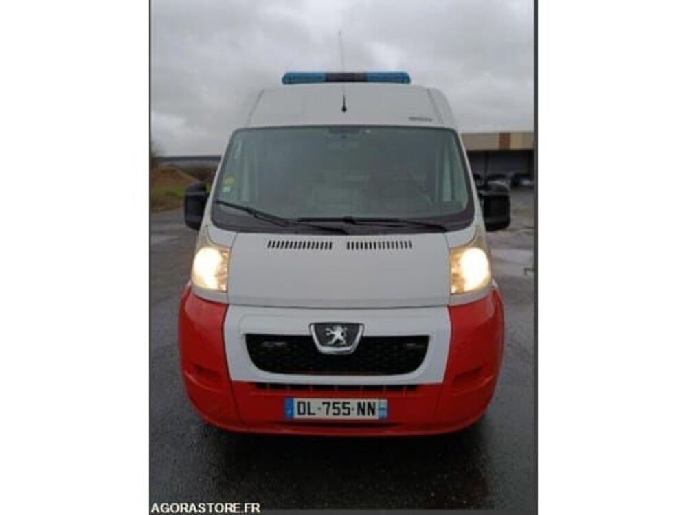   occasion 93100 Clisson