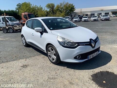 Annonce voiture Renault Clio 700 €