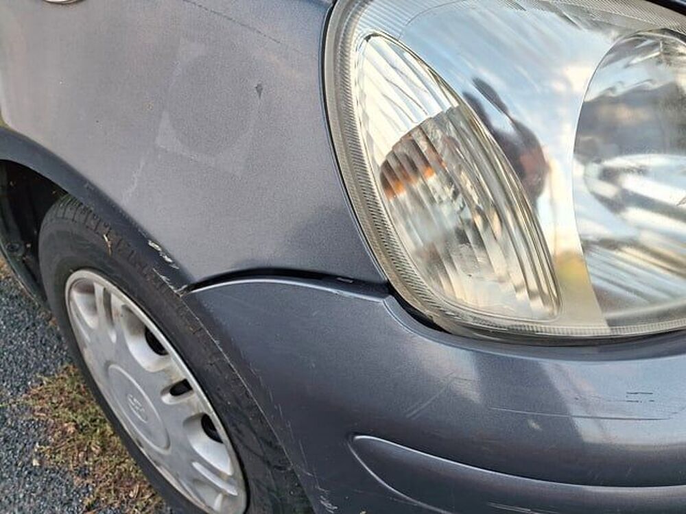 Yaris VNKJC18350A049650 occasion 93100 Civrieux