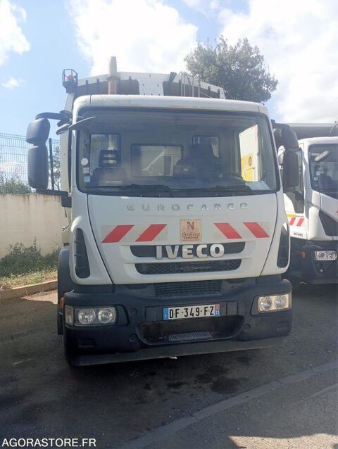 Camion magasin Camion magasin 2014 occasion Narbonne 93100