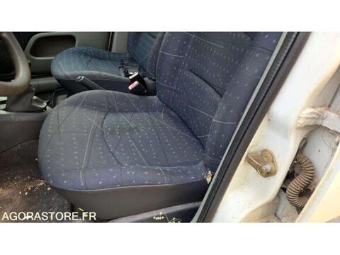 Clio VF1BB0FCF27076377 occasion 93100 Aix-En-Provence