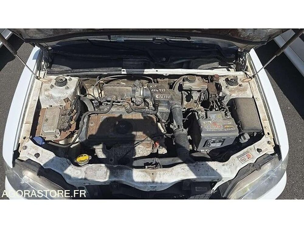 106 VF31AHFXF52758069 occasion 93100 Lamballe-Armor