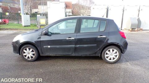 Renault Clio VF1BR1F0H37828415 2007 occasion Rouen 93100