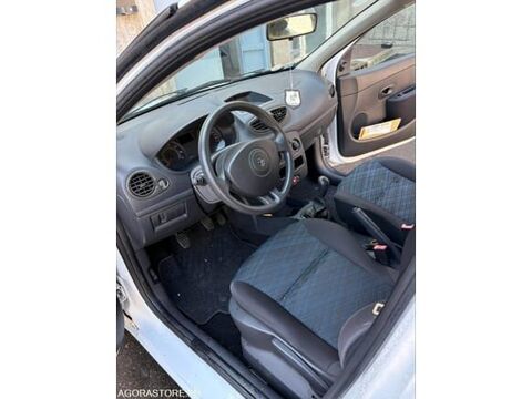Clio VF1BR1J0H39787038 occasion 93100 Antony