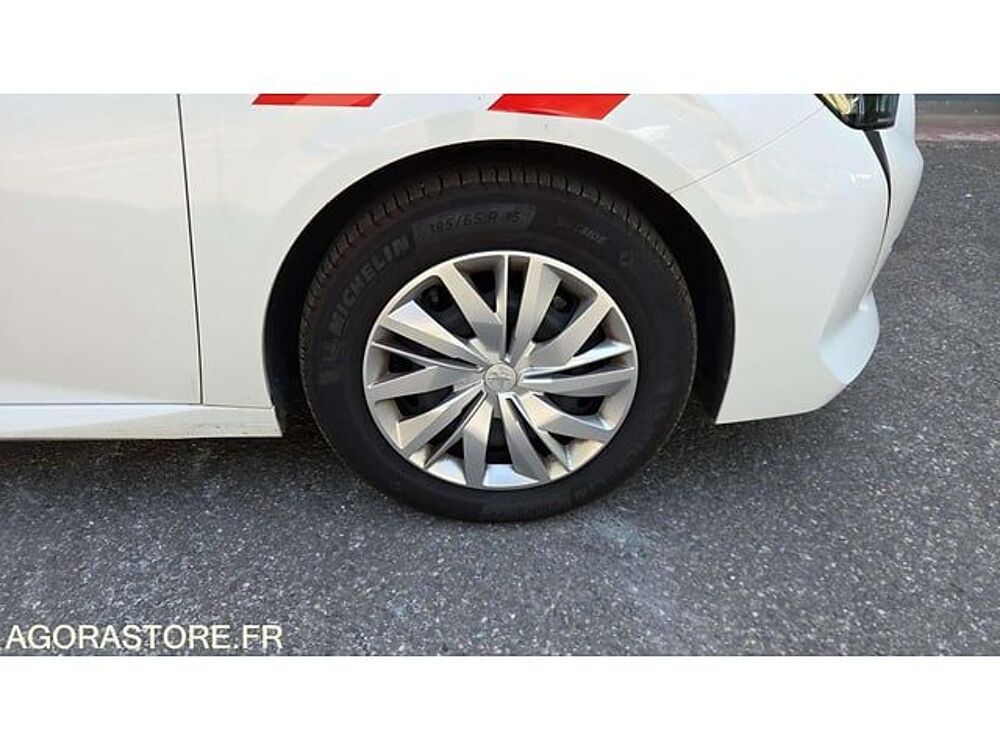 208 VR3UPHMHDN5902343 occasion 93100 Vitrolles