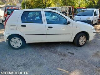 Punto ZFA18800000926269 occasion 93100 Annecy