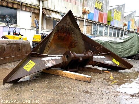 Utilitaire Pieces d&eacute;tach&eacute;es et accessoires Engins BTP  occasion Serri&egrave;res-En-Chautagne 93100