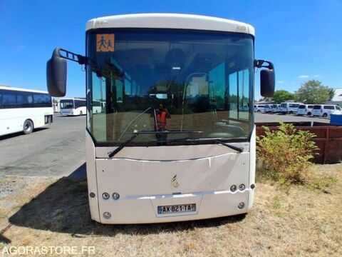 Car - Bus Car - Bus  occasion Ch&acirc;tellerault 93100
