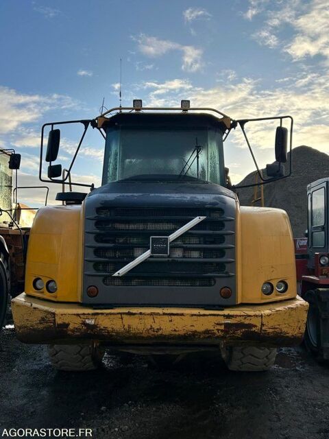 Engin de Manutention / Levage Autres Equipements 2003 occasion Formigny La Bataille 93100