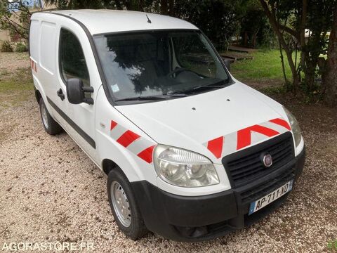 Fiat Doblo ZFA22300005725338 2010 occasion Hy&egrave;res 93100