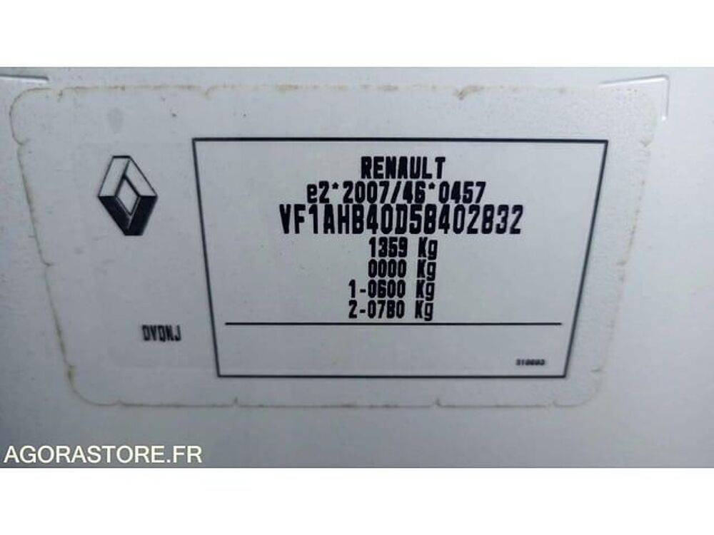 Twingo VF1AHB40D58402832 occasion 93100 Auxerre