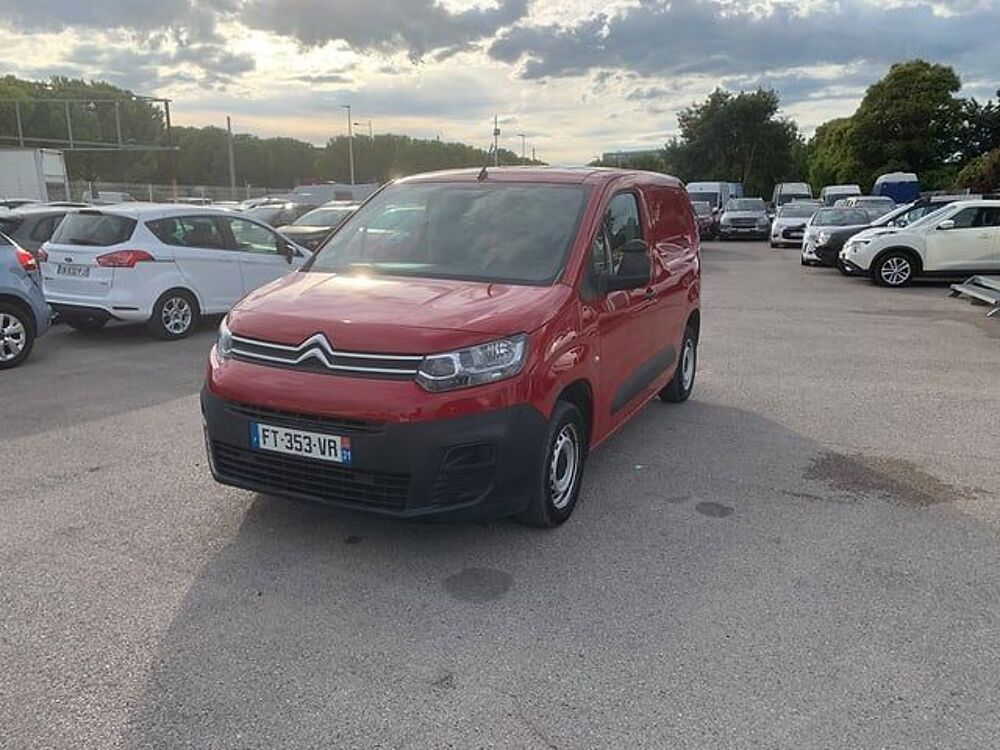 Berlingo VR7EFYHYCLJ872896 occasion 93100 Montpellier