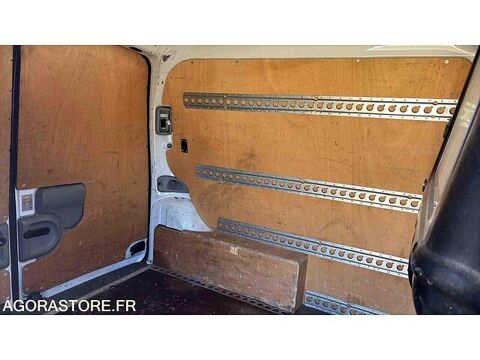 Kangoo VF1FC07AF31639869 occasion 93100 Bourg-En-Bresse