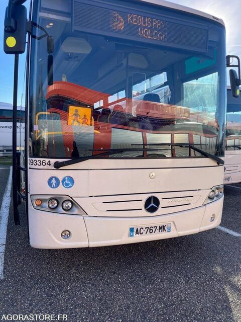 Car - Bus Car - Bus 2009 occasion Aigueperse 93100