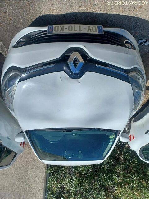 Renault Clio VF15RU40H53525880 2015 occasion Aix-En-Provence 93100