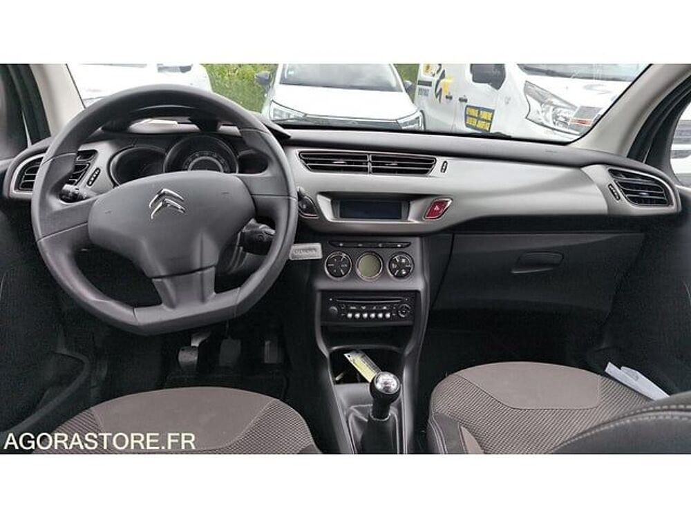 C3 VF7SC8HR4EW559153 occasion 93100 Grand Bourgtheroulde