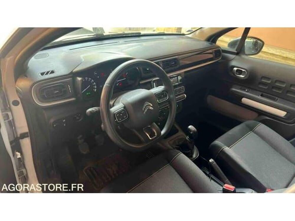 A3 WAUZZZ8V3JA057125 occasion 93100 Grand Bourgtheroulde