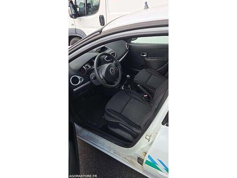 Clio VF1BR2V0H48081031 occasion 93100 Lamballe-Armor