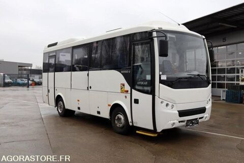 Car - Bus Car - Bus 2015 occasion Montreuil 93100