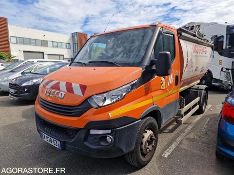 Annonce voiture Camion magasin Camion magasin 3935 €