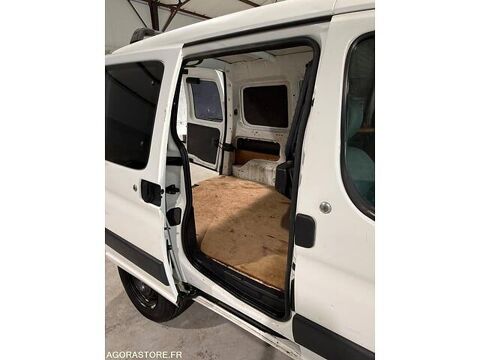 Berlingo VF7GC9HXC94360587 occasion 93100 Four