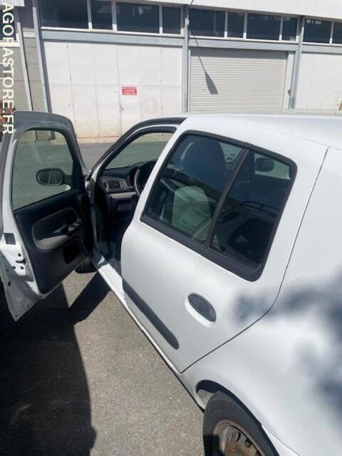 Clio 2005 occasion 93100 Reims