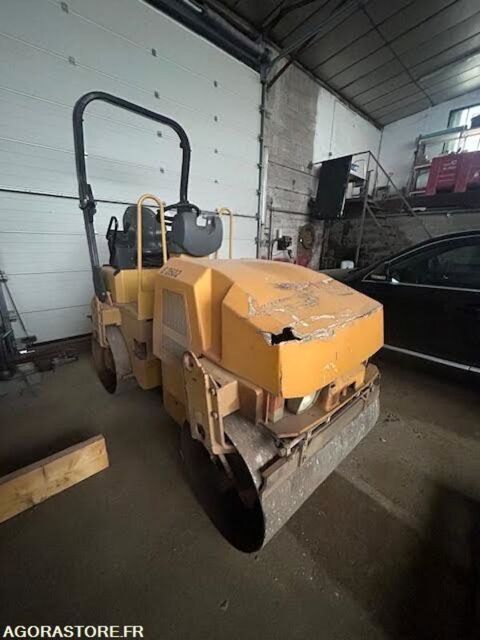 Engin de Chantier / BTP Engin de Chantier / BTP  occasion M&eacute;nil-Hubert-Sur-Orne 93100