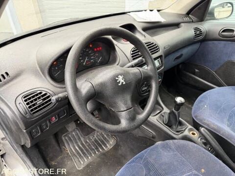 206 VF32AWJYF41685296 2001 occasion 93100 Mably