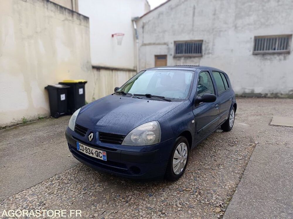 Clio VF1BB2DEF31187323 2004 occasion 93100 N&icirc;mes