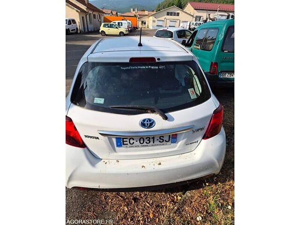 Yaris VNKKD3D390A254018 occasion 93100 Foix