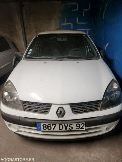 Renault Clio VF1BB0FCF29459912 2003 occasion Châtillon 93100