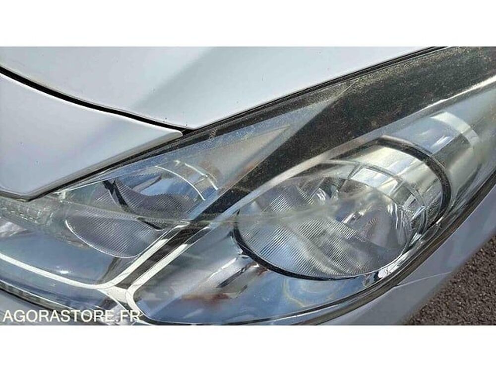 C3 VF7SC8HR4EW666838 occasion 93100 La Roche-De-Glun