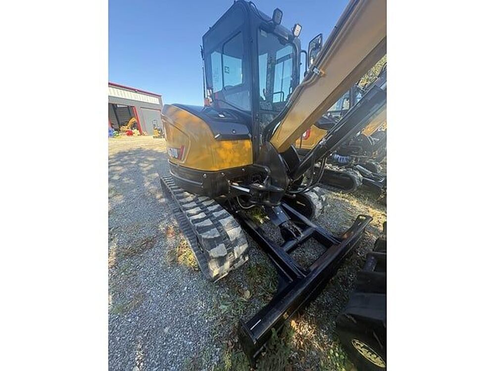 Tracto Pelle 2025 occasion 93100 Calmont