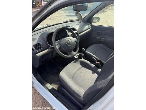 Clio  occasion 93100 Petit-Couronne