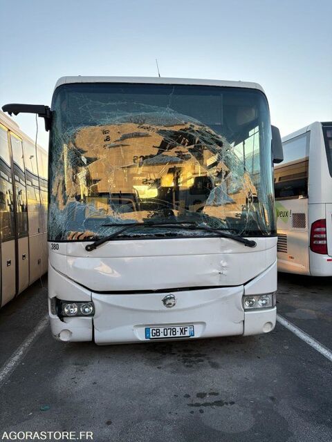 Car - Bus Car - Bus 2008 occasion Besan&ccedil;on 93100