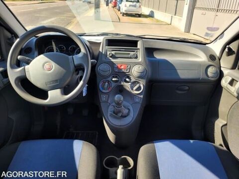 Panda ZFA16900004046861 2011 occasion 93100 Mably
