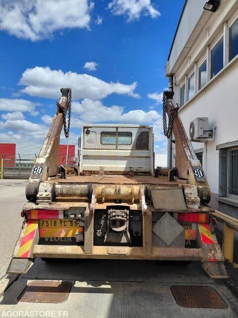  2002 occasion 93100 Bayet