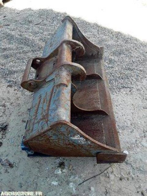 Utilitaire Pieces d&eacute;tach&eacute;es et accessoires Engins BTP  occasion Tonneins 93100