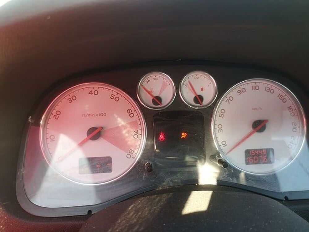 307 VF33BNFUC84125852 occasion 93100 Chavagne