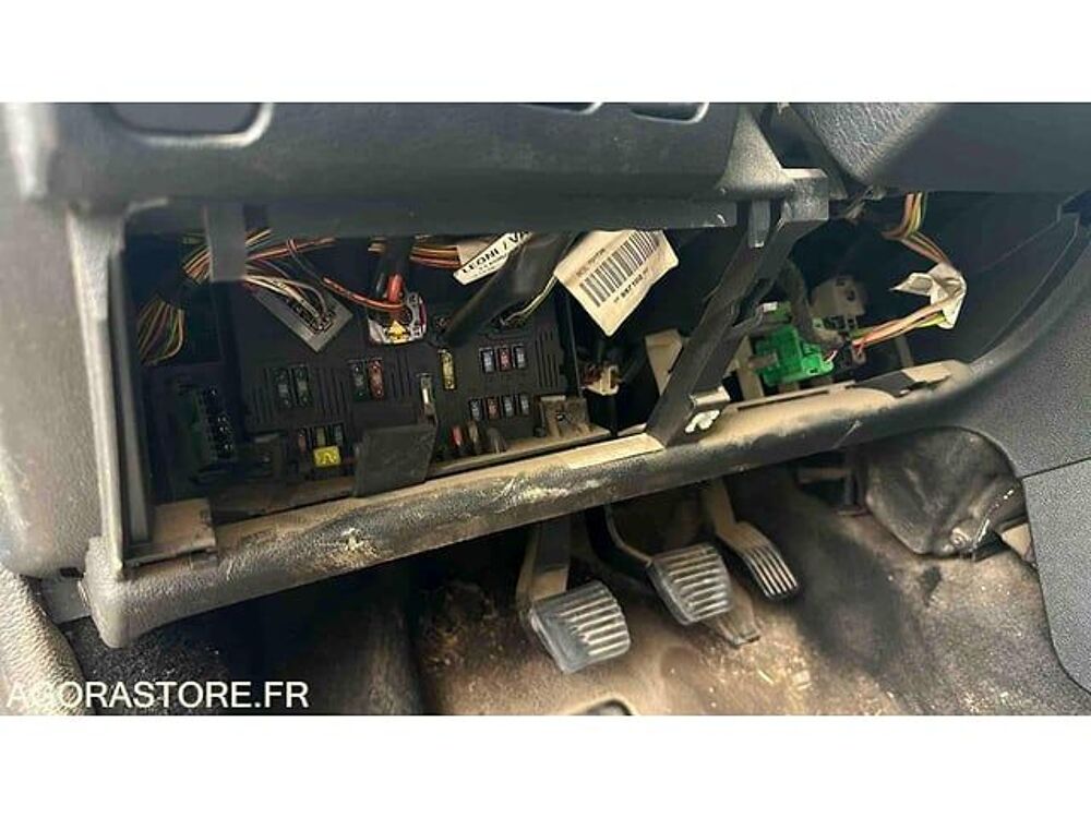 206 VF32L8HZA9Y170635 occasion 93100 Galluis