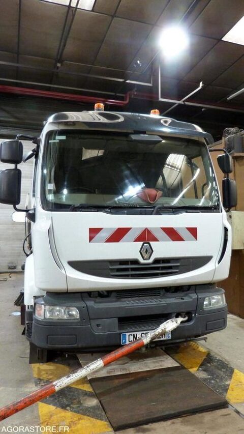 Engin de Chantier / BTP Engin de Chantier / BTP 2012 occasion Auxerre 93100