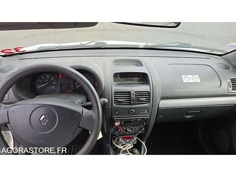 Clio VF1BB1KEF36899416 occasion 93100 Lamballe-Armor