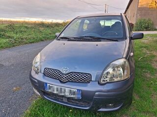 Yaris VNKJC18350A049650 occasion 93100 Civrieux