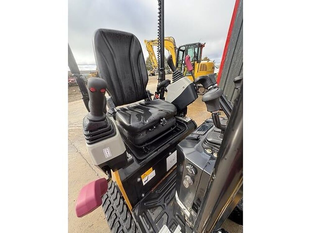 Tracto Pelle 2025 occasion 93100 Calmont
